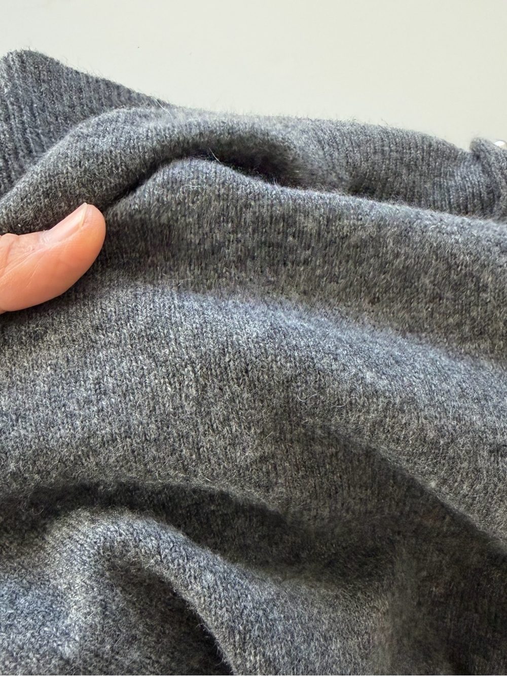 Evelyn Grace 100% Cashmere Knit Cardigan Sweater 1X Gray Button-up Minimalist. - Picture 12 of 14